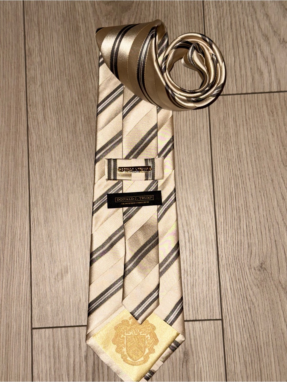 Donald J Trump Signature Gold Brown Repp Stripe 100% Pure All Silk Necktie